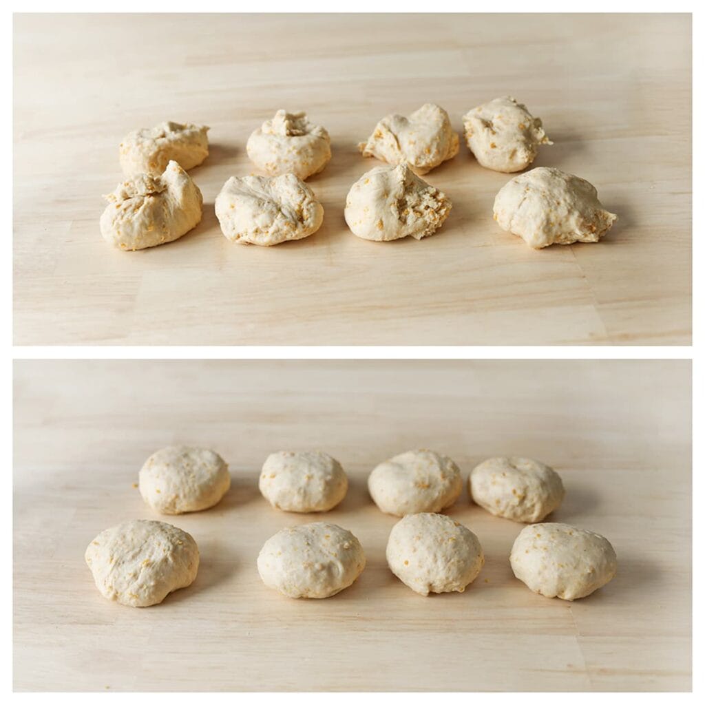 Verdeel het deeg in 8 gelijke stukken (100 g per stuk) en vorm er bollen van.