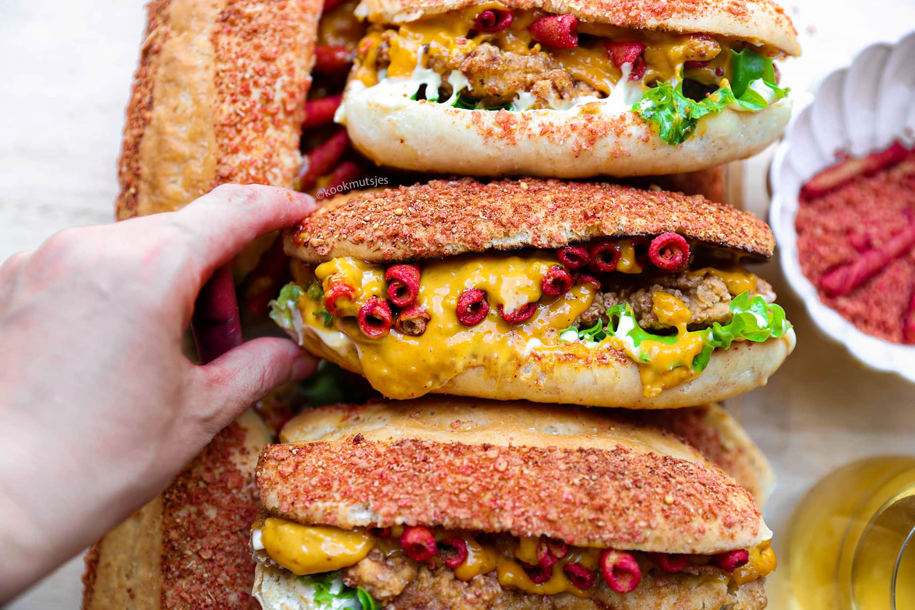 Takis Kipburger Kookmutsjes