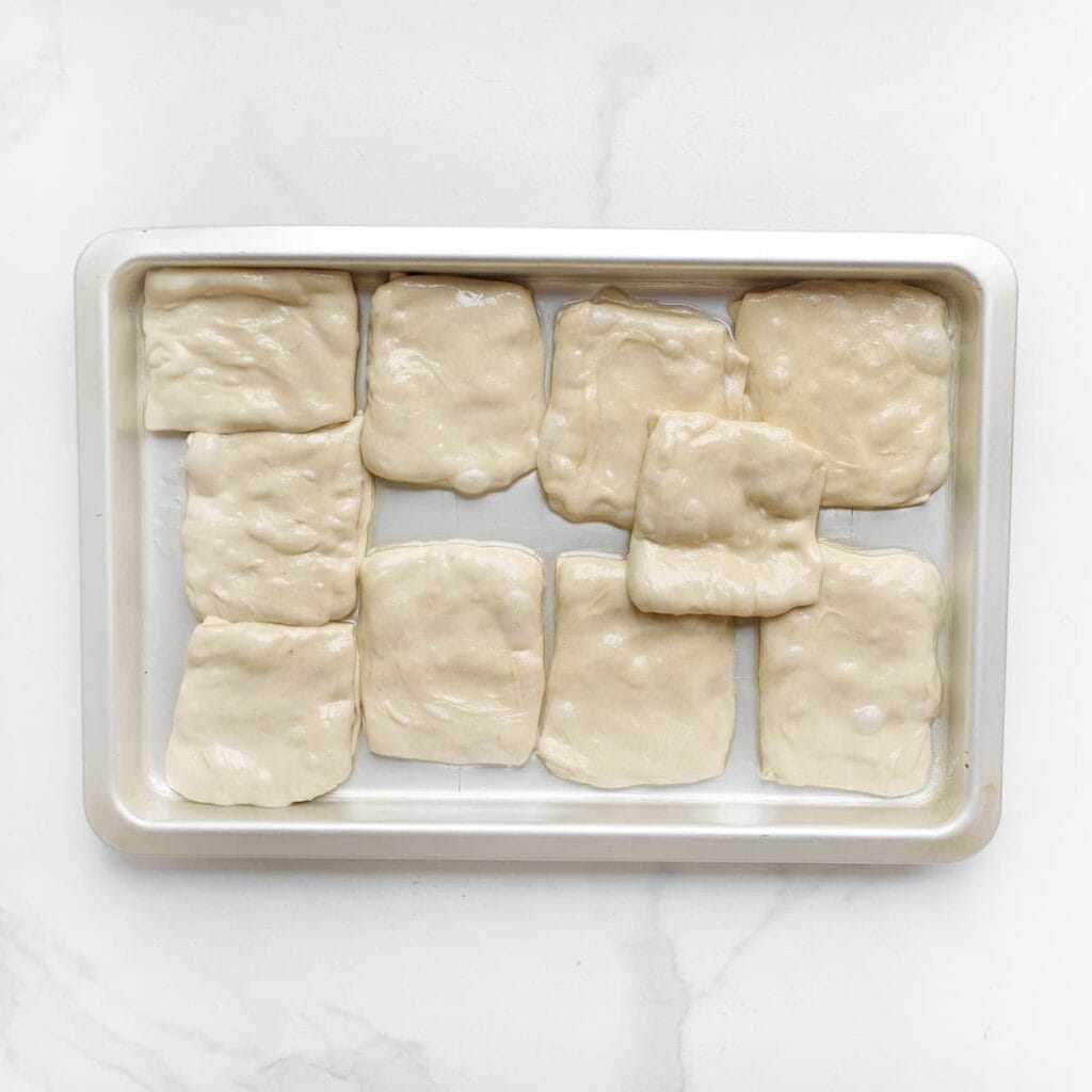 Plaats de msmen op een ingevette bakplaat.