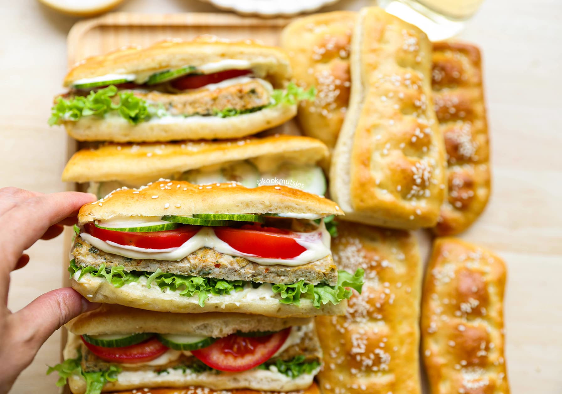Luchtige Turkse Broodjes
